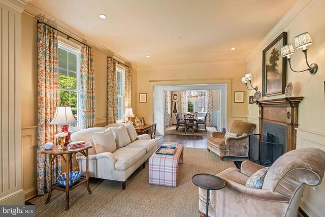 3916 BLACKTHORN ST, Chevy Chase, MD 20815
