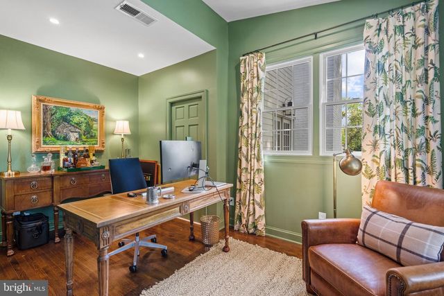 3916 BLACKTHORN ST, Chevy Chase, MD 20815