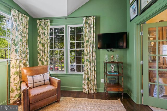 3916 BLACKTHORN ST, Chevy Chase, MD 20815
