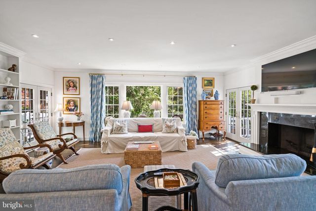 3916 BLACKTHORN ST, Chevy Chase, MD 20815
