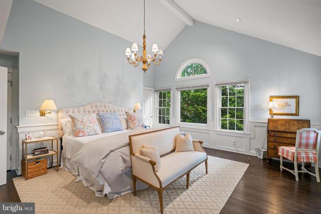 3916 BLACKTHORN ST, Chevy Chase, MD 20815