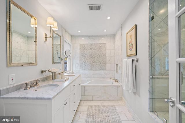 3916 BLACKTHORN ST, Chevy Chase, MD 20815