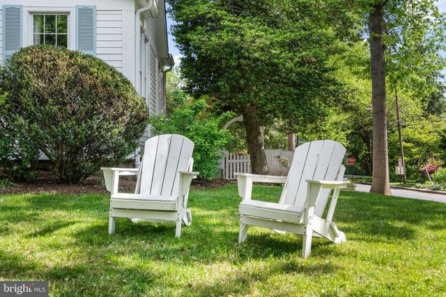 3916 BLACKTHORN ST, Chevy Chase, MD 20815