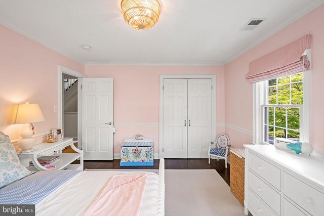 3916 BLACKTHORN ST, Chevy Chase, MD 20815