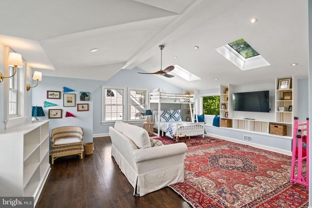 3916 BLACKTHORN ST, Chevy Chase, MD 20815