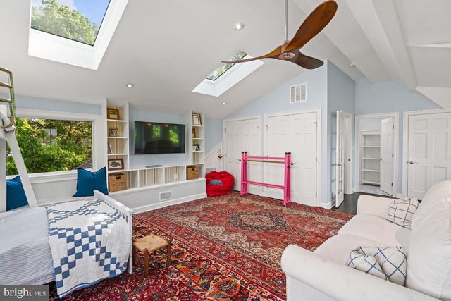 3916 BLACKTHORN ST, Chevy Chase, MD 20815