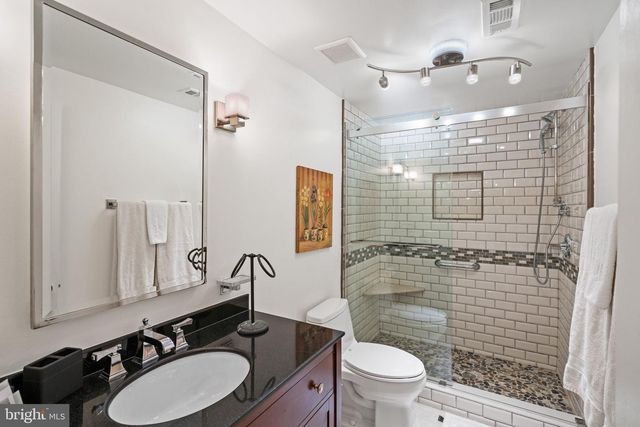 3916 BLACKTHORN ST, Chevy Chase, MD 20815