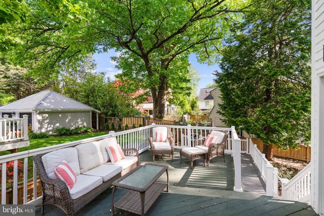 3916 BLACKTHORN ST, Chevy Chase, MD 20815