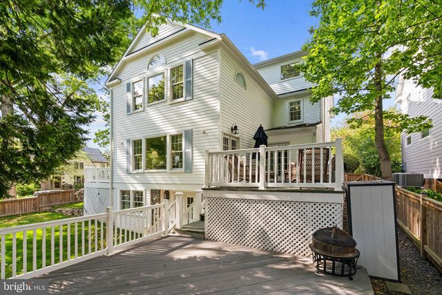 3916 BLACKTHORN ST, Chevy Chase, MD 20815