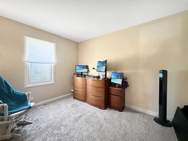 2110 Fairview Avenue, Fox River Grove, IL 60021