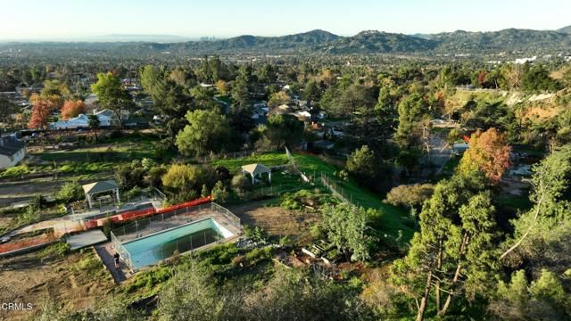 3679 Fair Oaks Avenue, Altadena, CA 91001