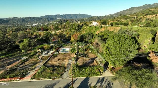 3679 Fair Oaks Avenue, Altadena, CA 91001