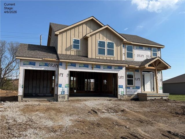105 SE Nelson Drive, Blue Springs, MO 64014
