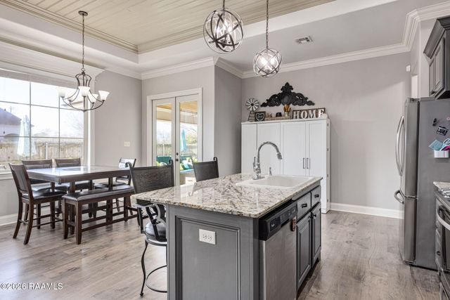 101 Cane Creek Drive, Broussard, LA 70518