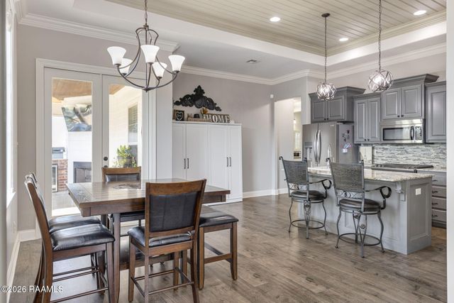 101 Cane Creek Drive, Broussard, LA 70518