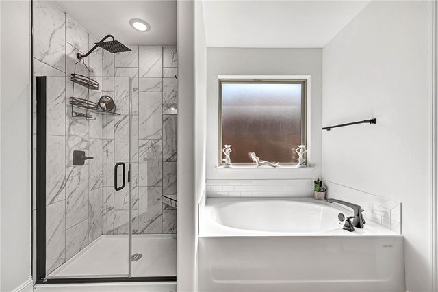 412 NW 62nd Avenue, Bentonville, AR 72713