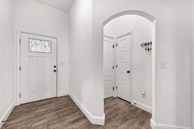 412 NW 62nd Avenue, Bentonville, AR 72713