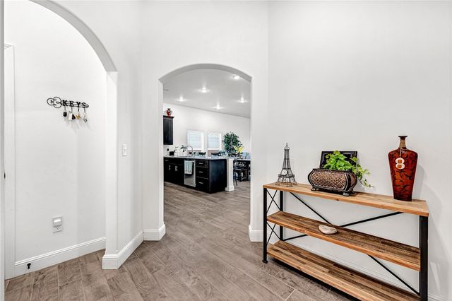 412 NW 62nd Avenue, Bentonville, AR 72713