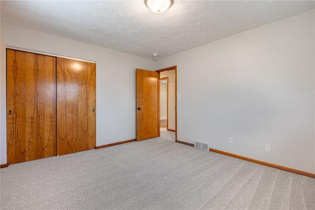 804 Lovetta Drive, Kettering, OH 45429