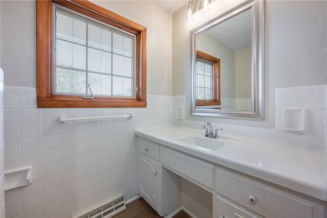 804 Lovetta Drive, Kettering, OH 45429