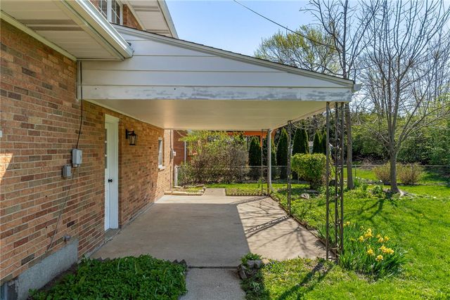 804 Lovetta Drive, Kettering, OH 45429