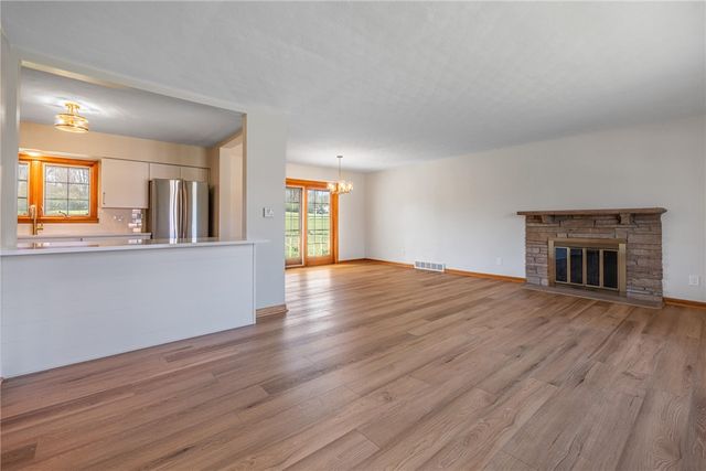 804 Lovetta Drive, Kettering, OH 45429