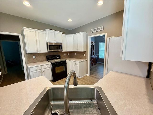 206 Pine Trail, Dallas, GA 30157