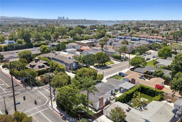 299 Mesa Drive, Costa Mesa, CA 92627