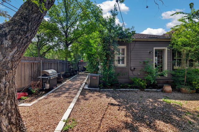 4214 Sinclair Ave, Austin, TX 78756
