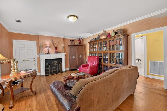 4214 Sinclair Ave, Austin, TX 78756