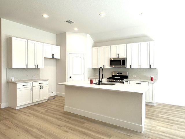 14380 Zion Gate Crossing, Conroe, TX 77384