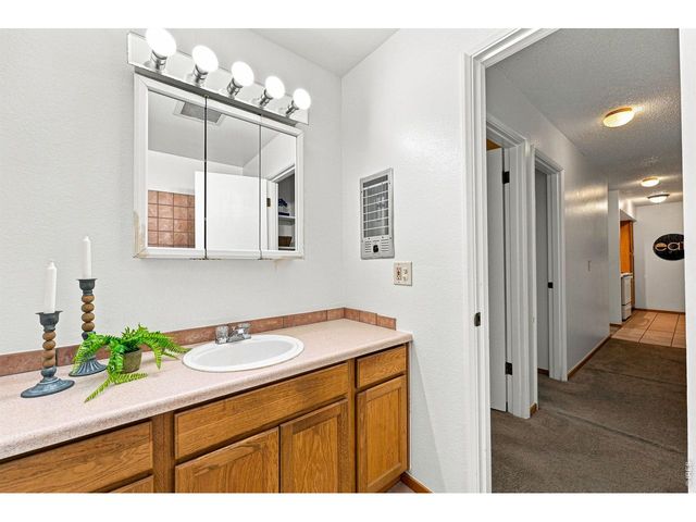 2707 Valmont Rd 311D, Boulder, CO 80304