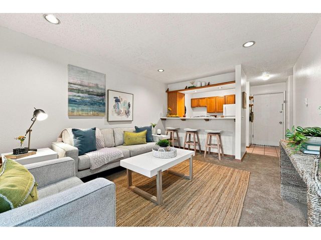 2707 Valmont Rd 311D, Boulder, CO 80304