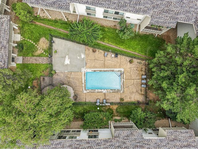 2707 Valmont Rd 311D, Boulder, CO 80304