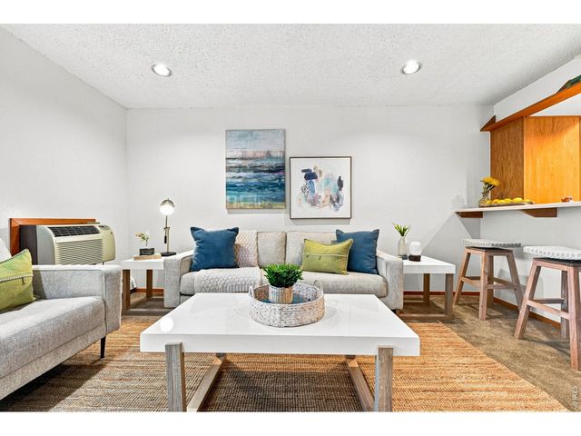 2707 Valmont Rd 311D, Boulder, CO 80304