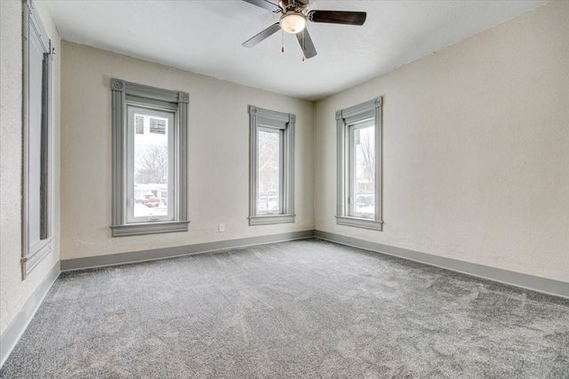 1440 21st Street, Des Moines, IA 50311