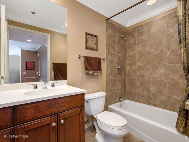 600 N Lake Shore Drive 3109, Chicago, IL 60611