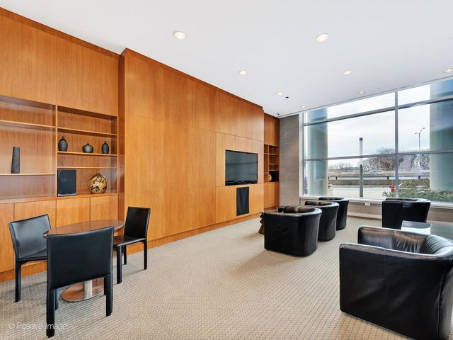 600 N Lake Shore Drive 3109, Chicago, IL 60611