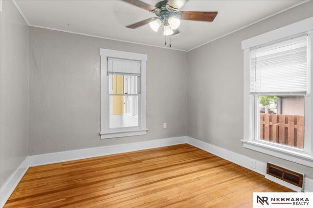 4548 Lowell Avenue, Lincoln, NE 68506