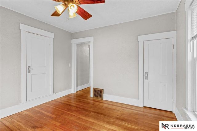 4548 Lowell Avenue, Lincoln, NE 68506