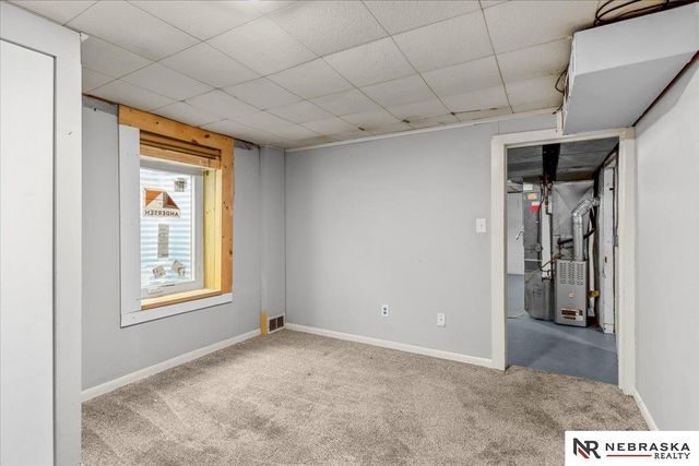 4548 Lowell Avenue, Lincoln, NE 68506