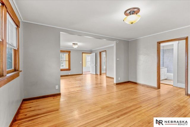 4548 Lowell Avenue, Lincoln, NE 68506
