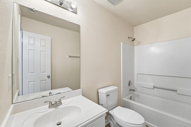 4811 Bentonite Boulevard, Baytown, TX 77521