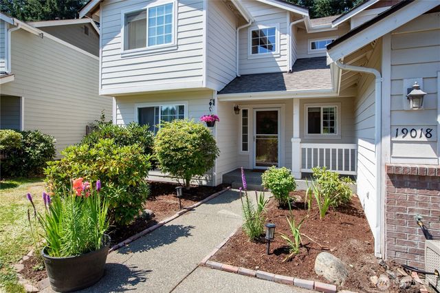 19018 89th Avenue E, Puyallup, WA 98375