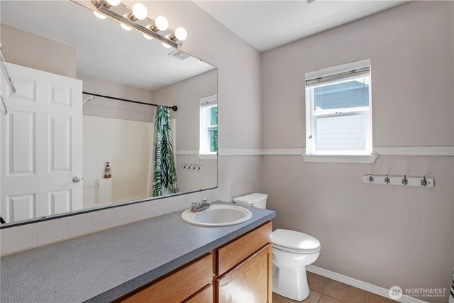 19018 89th Avenue E, Puyallup, WA 98375