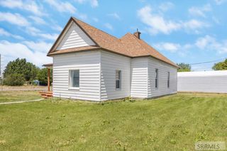 3617 E Lincoln Road, Ammon, ID 83401