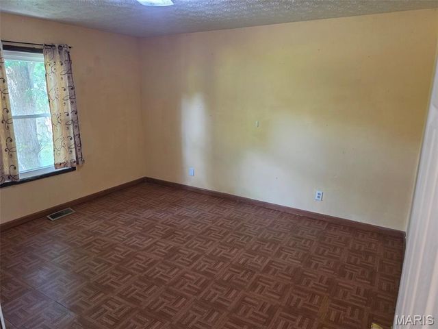 726 Lake Avenue, Collinsville, IL 62234