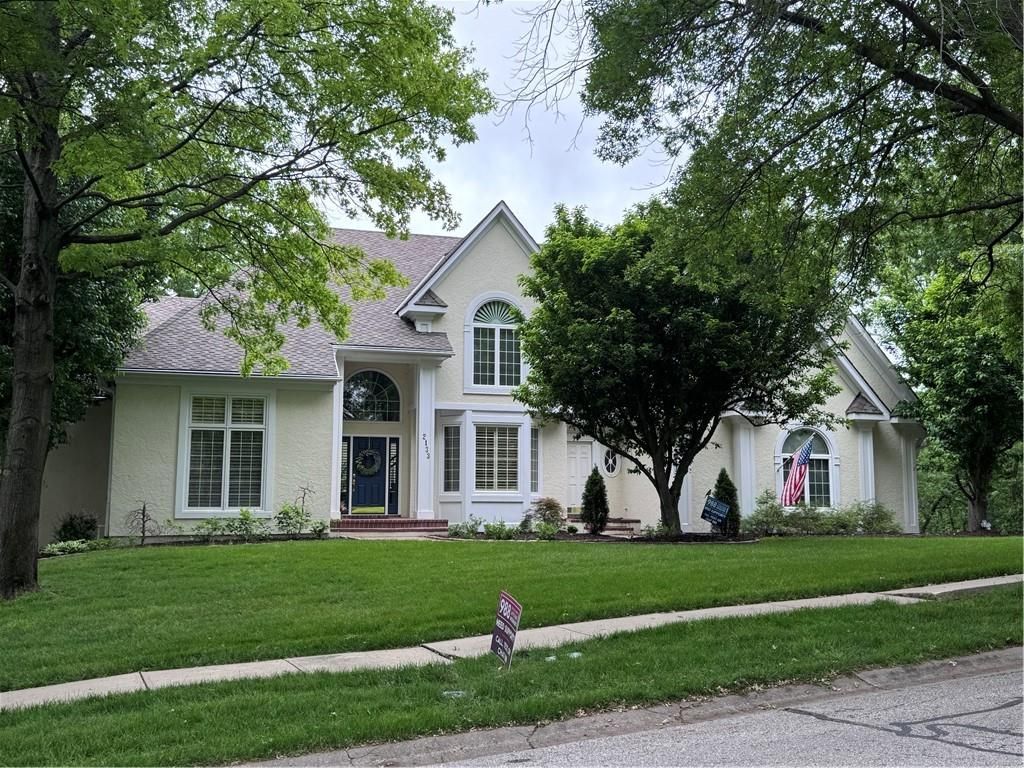 2133 Winding Woods Drive, Liberty, MO 64068