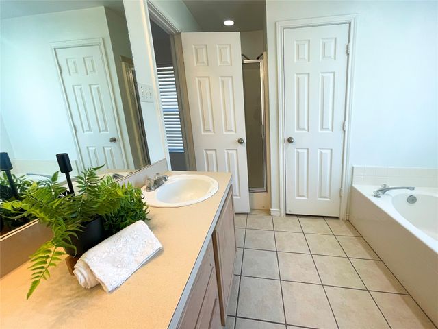 1110 Woodside Lane, Seagoville, TX 75159