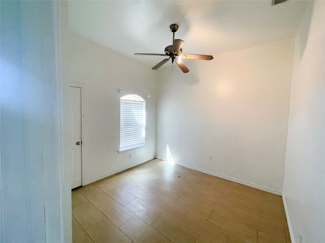 1110 Woodside Lane, Seagoville, TX 75159